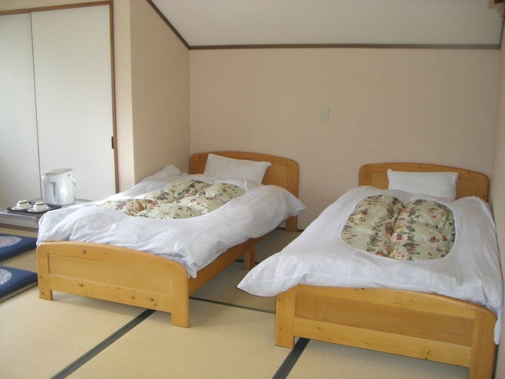 Nagomi-Tei Hotel Hakuba Buitenkant foto